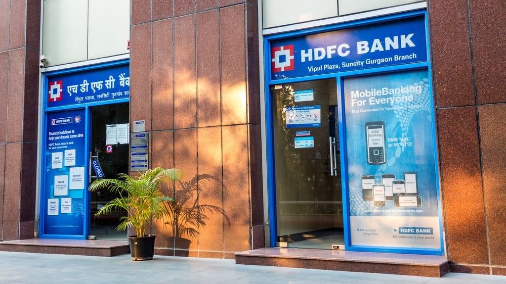 HDFC Bank Chairman Chakraborty Resigns Over Values Clash